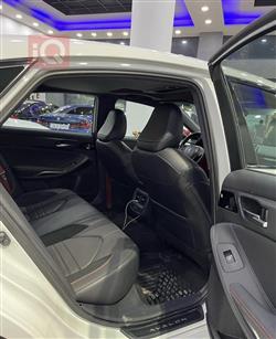 تۆیۆتا ئەڤەلۆن